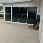 escuro por fora claro por dentro protecao uv reducao de calor em area de lazer 3